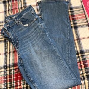 American Eagle Skinny Kick Jeans